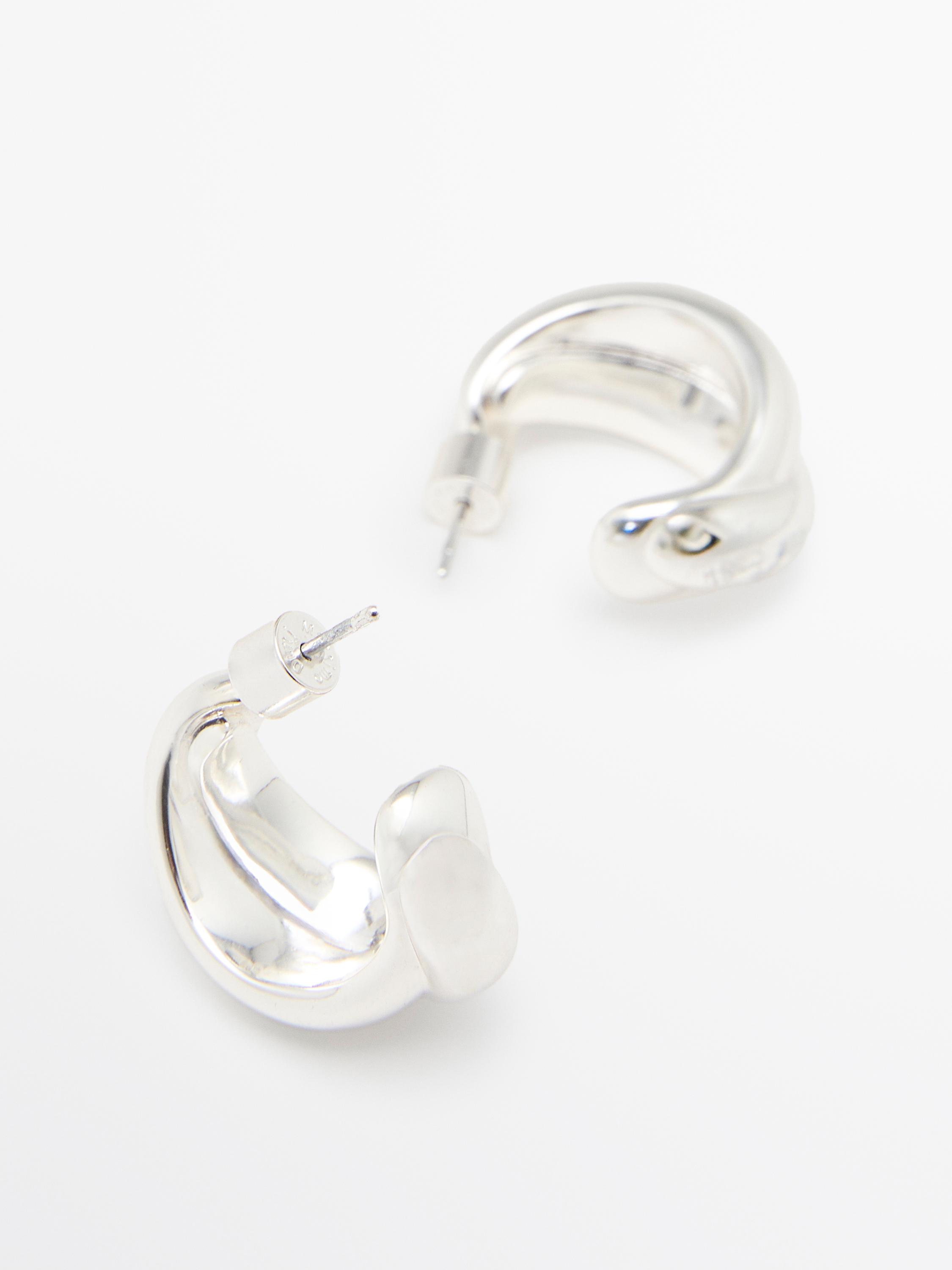 Boucles d'oreilles anneaux enveloppantes